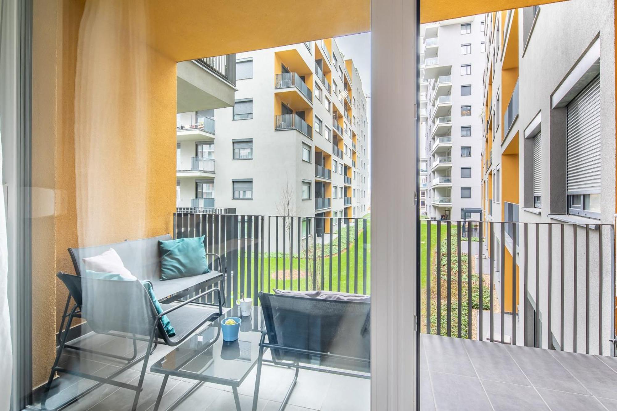 Апартаменты Balcony - Sunny - Modern Будапешт Экстерьер фото